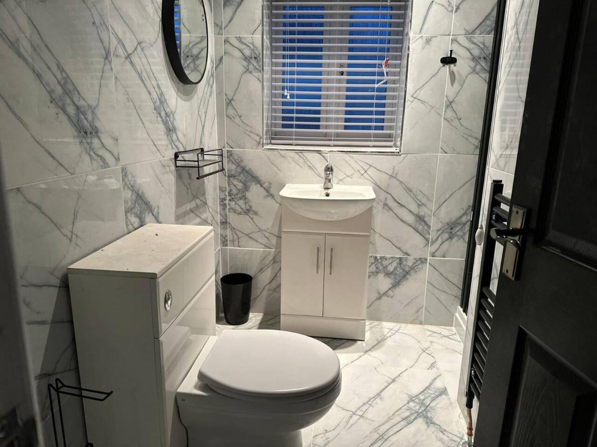 Amazing 2 Bedrooms House Bridgend  Eksteriør bilde