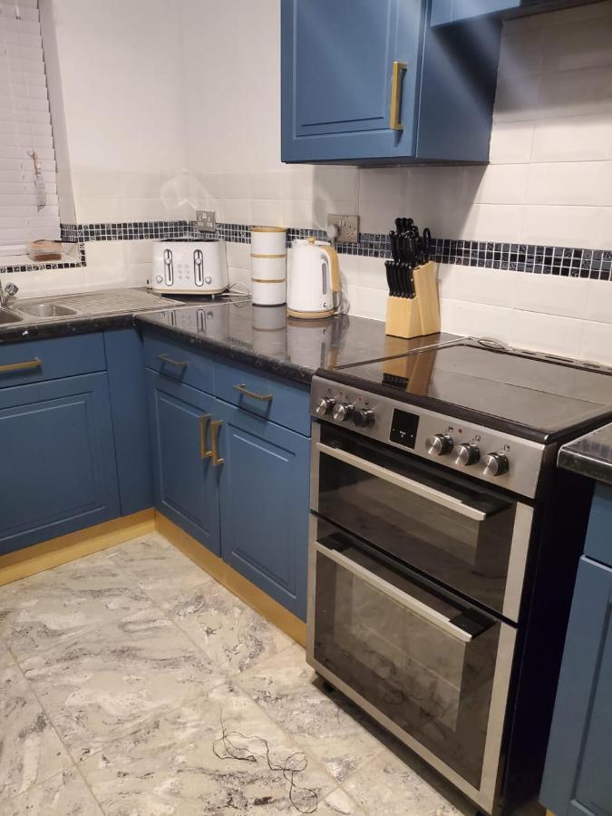 Amazing 2 Bedrooms House Bridgend  Eksteriør bilde